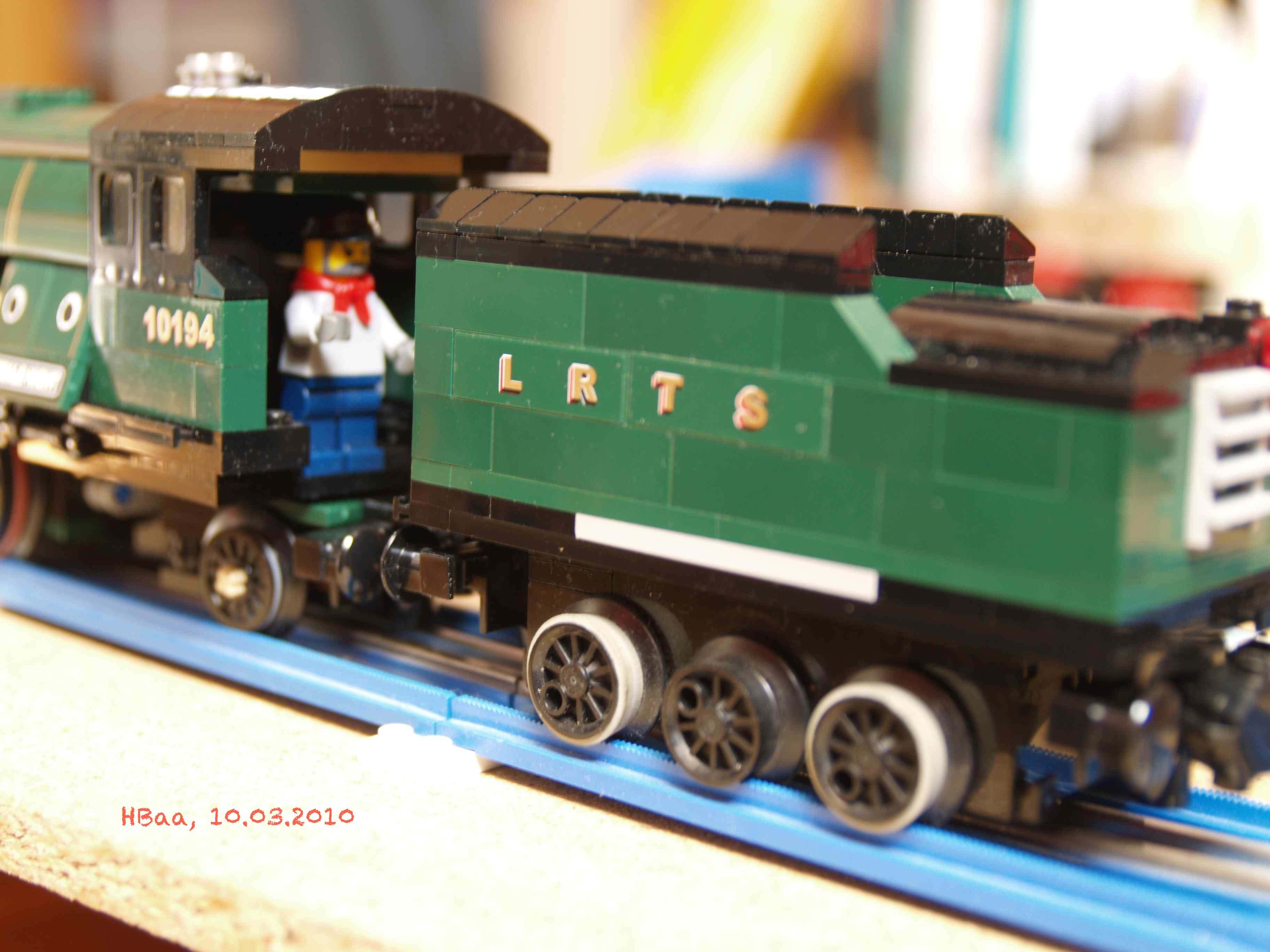 LEGO-Smaragd-Express mit 12Volt-Motor
